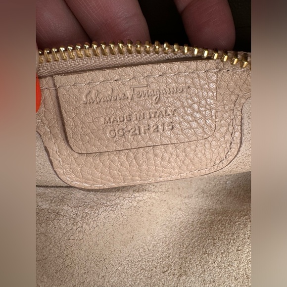 Salvatore Ferragamo Amy Gancini Leather Handbag - Picture 7 of 13